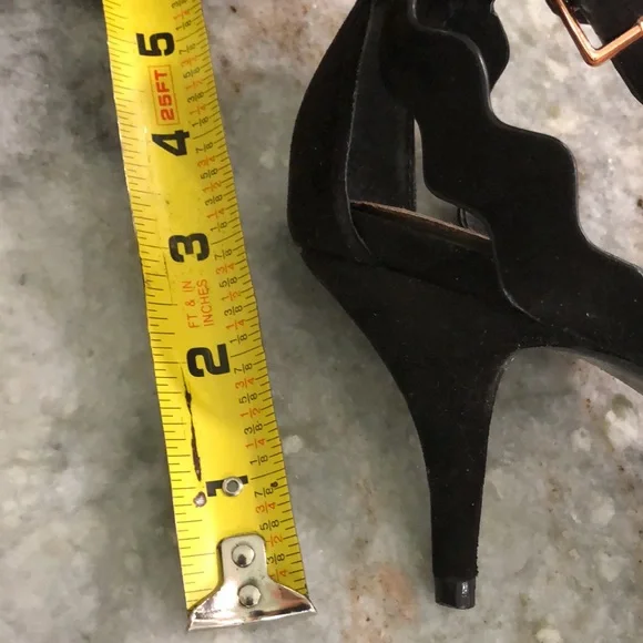 CHINESE LAUNDRY Heels - Picture 9 of 9